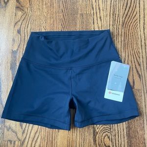 Lululemon Wunder Train HR Short Contour Fit TRNV 8
